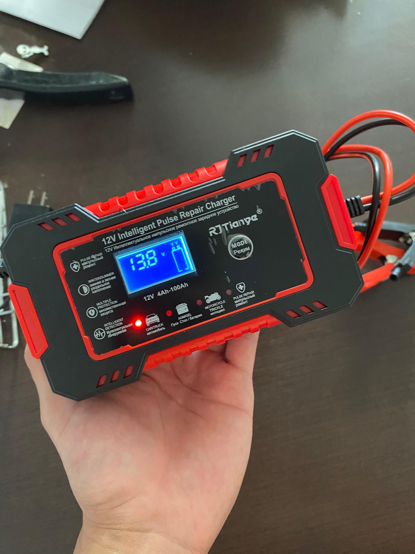 Cargador de bateria (Funnelish)